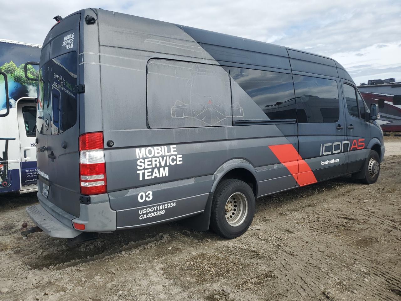 2015 Mercedes-Benz Sprinter VIN WD3PF4CC2F5952336 Copart auction photo, water/flood damage thumbnail 4