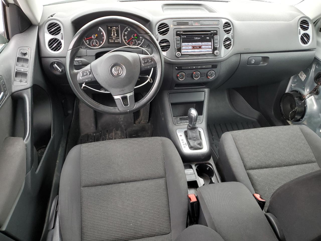2015 Volkswagen Tiguan VIN WVGBV7AXXFW572208 Copart auction photo, front end / side damage thumbnail 8
