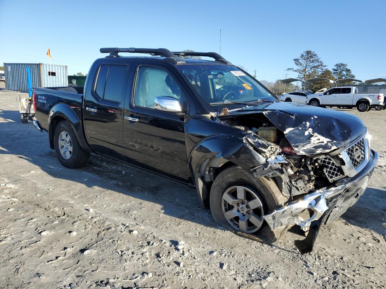 2005 Nissan Navara (Frontier) VIN 1N6AD07U95C455031 Copart auction photo, front end / side damage thumbnail 4