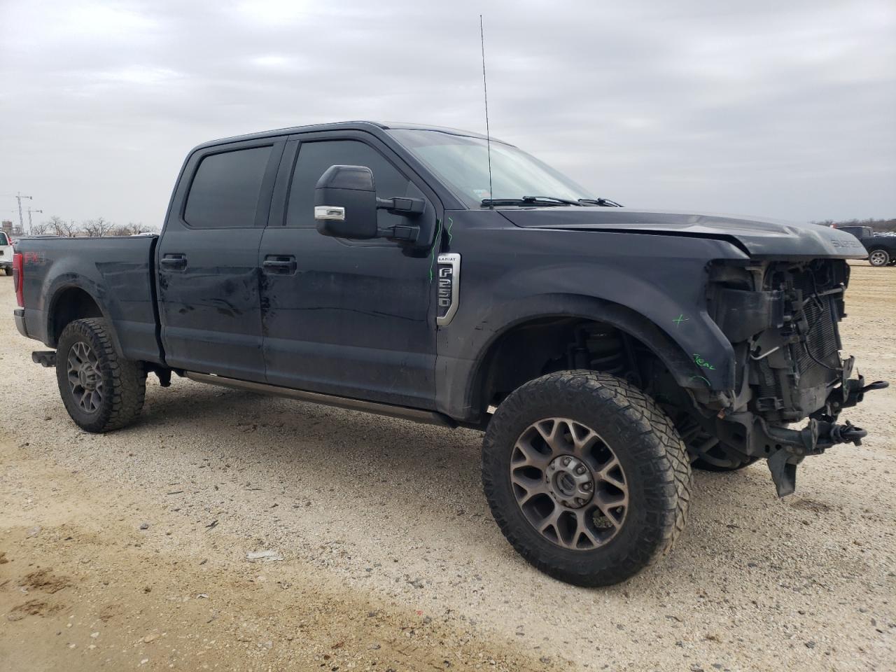 2020 Ford F250 VIN 1FT7W2BT3LED00753 Copart auction photo, front end / minor dent/scratches damage thumbnail 4