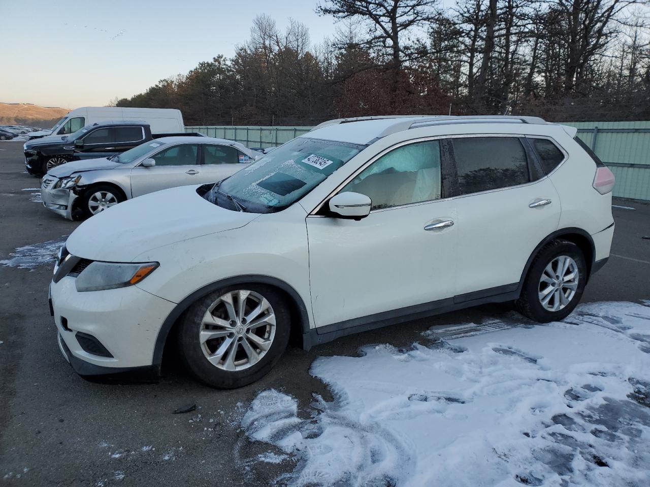 2015 Nissan Rogue VIN 5N1AT2MV4FC782089