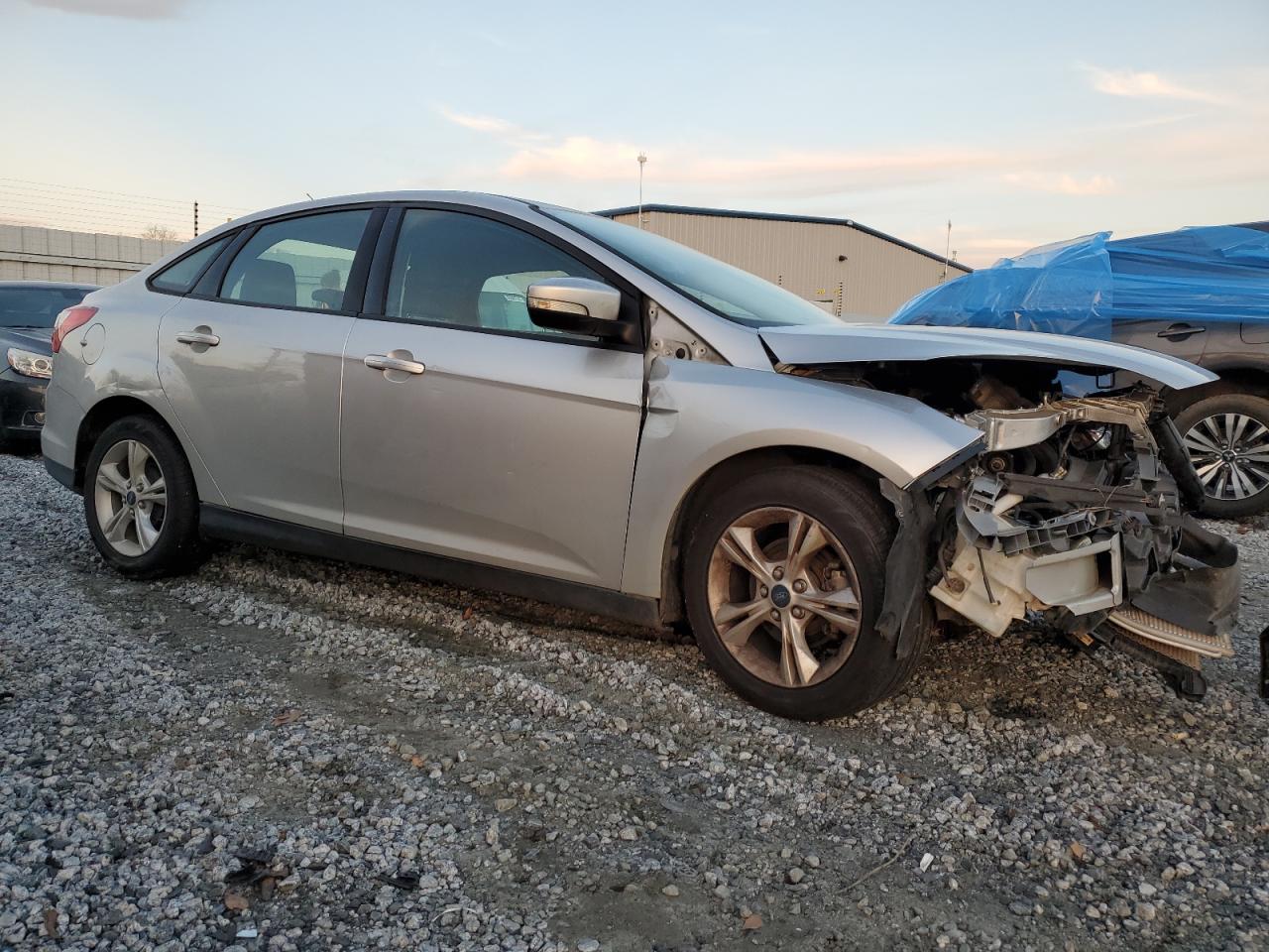 2014 Ford Focus VIN 1FADP3F22EL414996 Copart auction photo, front end damage thumbnail 4