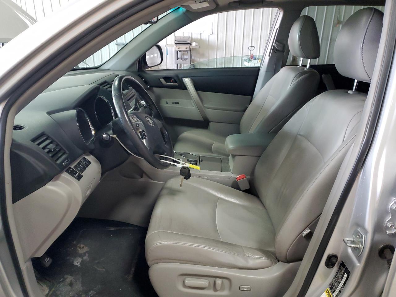 2012 Toyota Highlander VIN 5TDBK3EH2CS161518 Copart auction photo, side damage thumbnail 13
