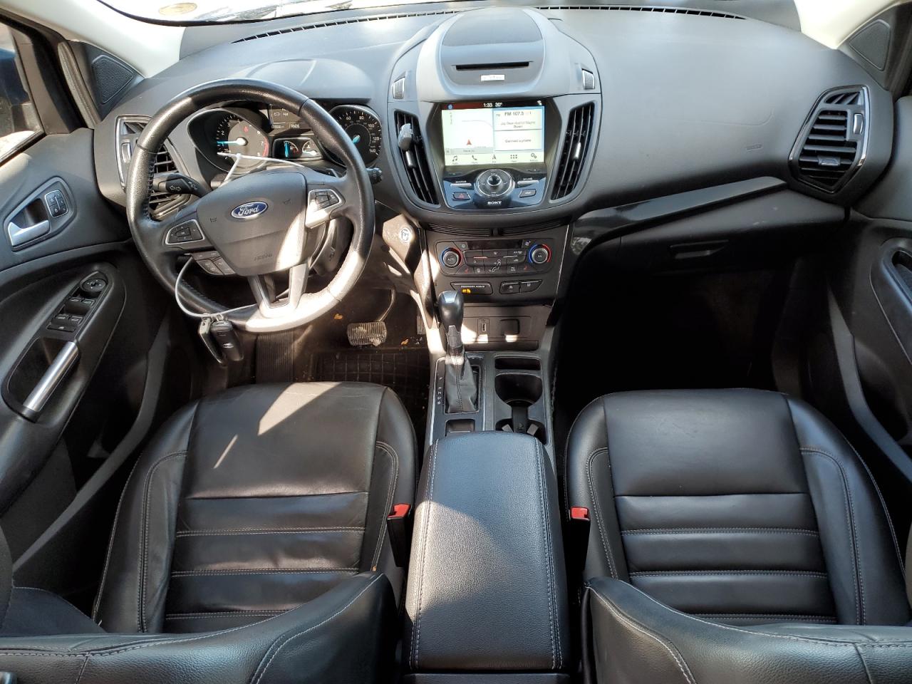 2017 Ford Escape VIN 1FMCU9J96HUC01369 Copart auction photo, normal wear damage thumbnail 8