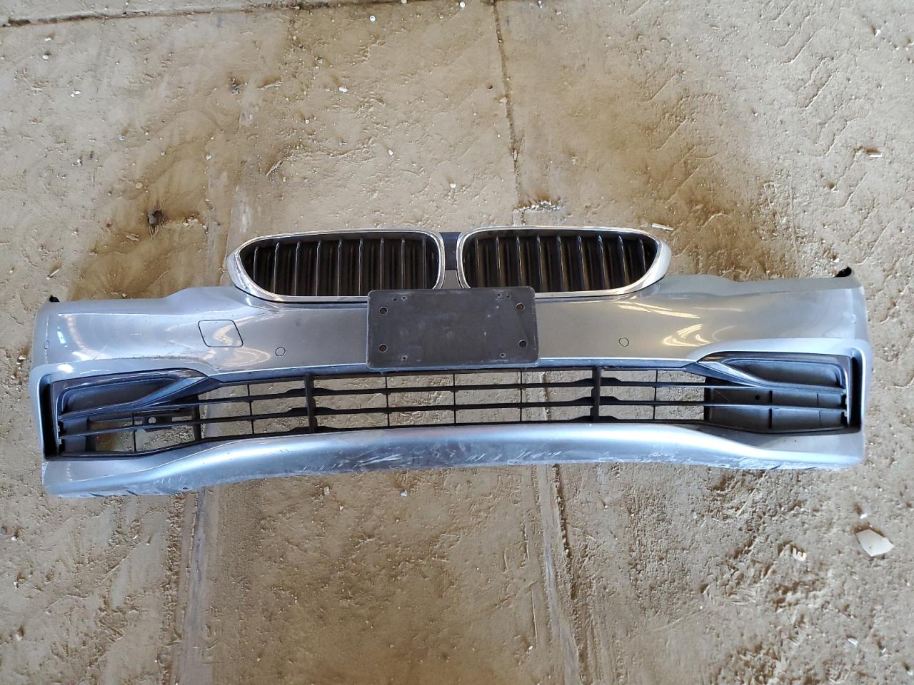 2019 BMW 5er VIN WBAJA9C57KB393593 Copart auction photo, undercarriage / front end damage thumbnail 12
