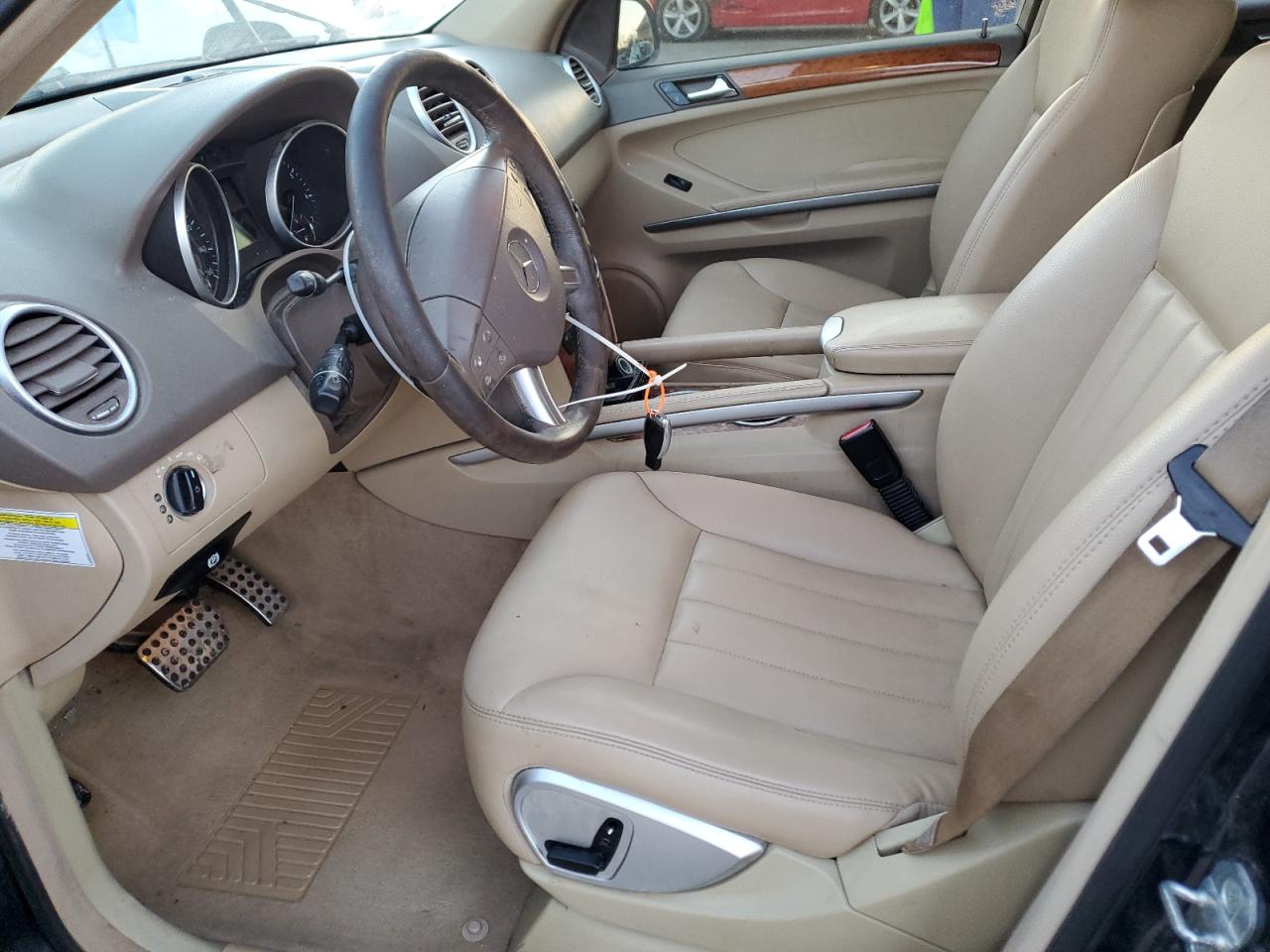 2007 Mercedes-Benz M-klasse VIN 4JGBB86E87A208471 Copart auction photo, front end / minor dent/scratches damage thumbnail 7