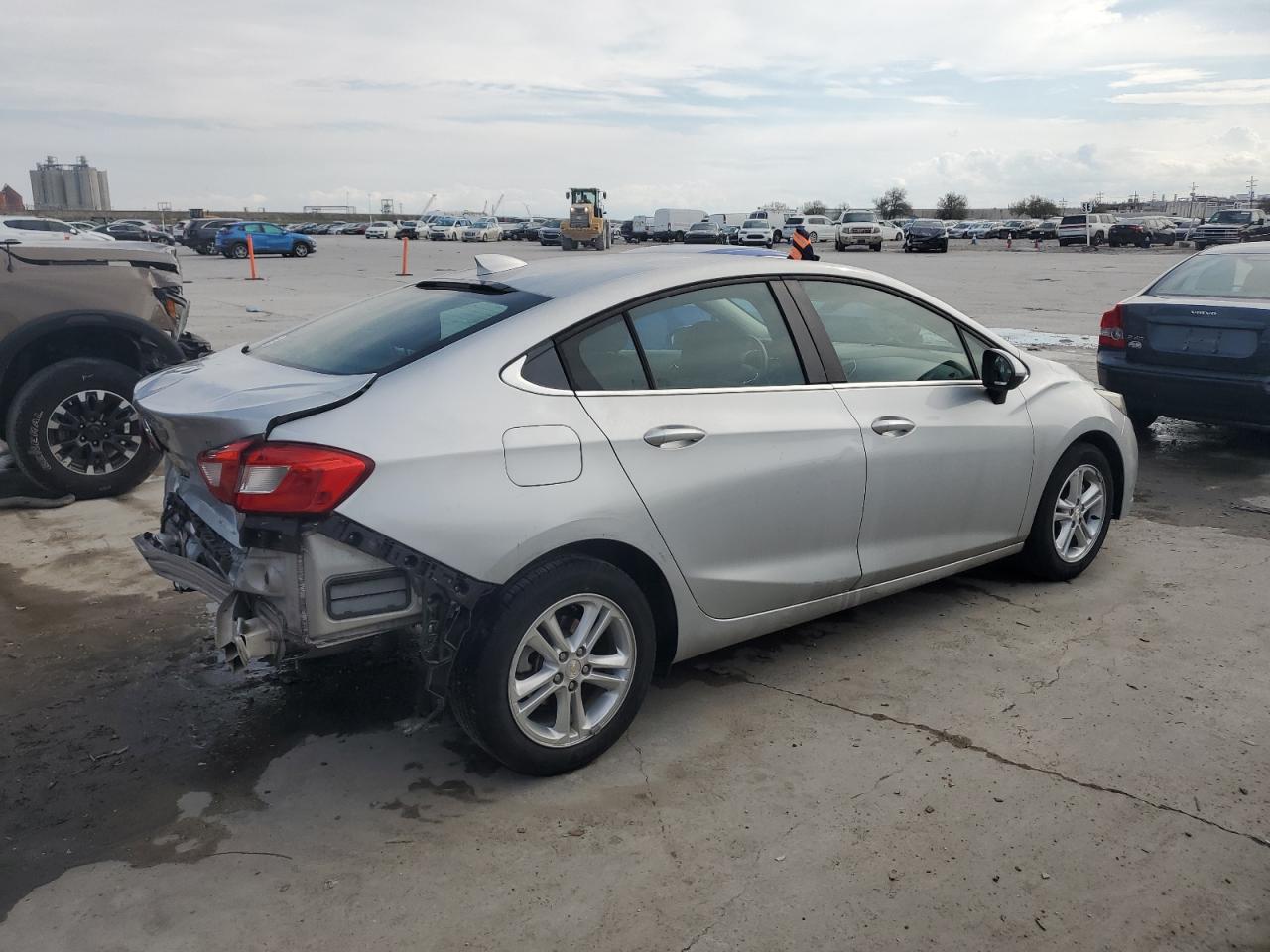 2018 Chevrolet Cruze VIN 1G1BE5SM8J7180448 Copart auction photo, rear end damage thumbnail 3