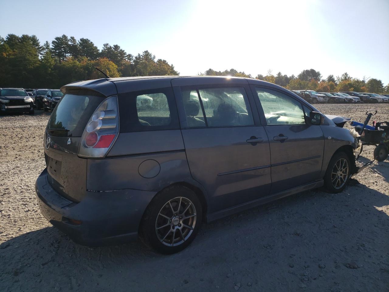 2007 Mazda 5 VIN JM1CR293870139802 Copart auction photo, front end / minor dent/scratches damage thumbnail 3