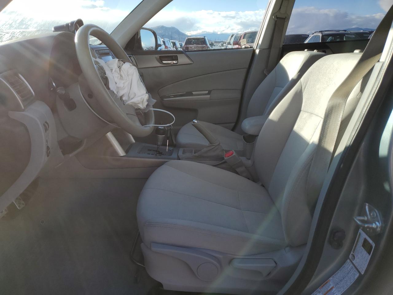 2010 Subaru Forester VIN JF2SH6ECXAH725200 Copart auction photo, front end / minor dent/scratches damage thumbnail 7