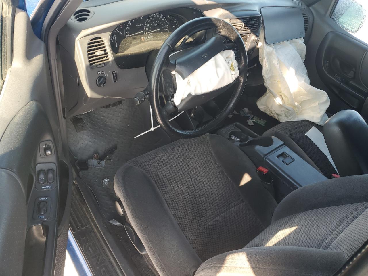 2000 Ford Ranger VIN 1FTZR15X3YPA83533 Copart auction photo, all over damage thumbnail 8