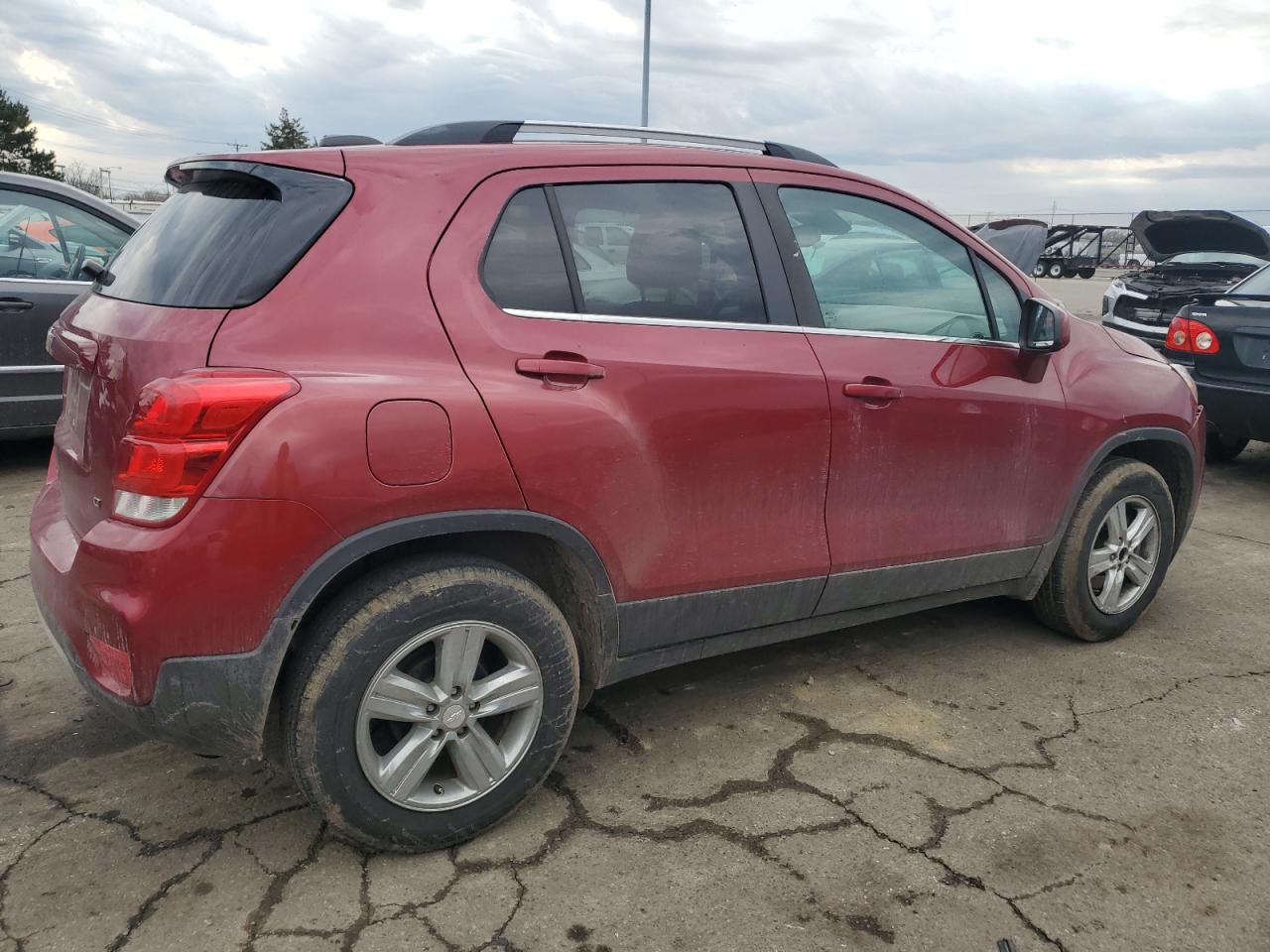 2018 Chevrolet Trax VIN 3GNCJLSB4JL324655 Copart auction photo, front end / rear end damage thumbnail 3