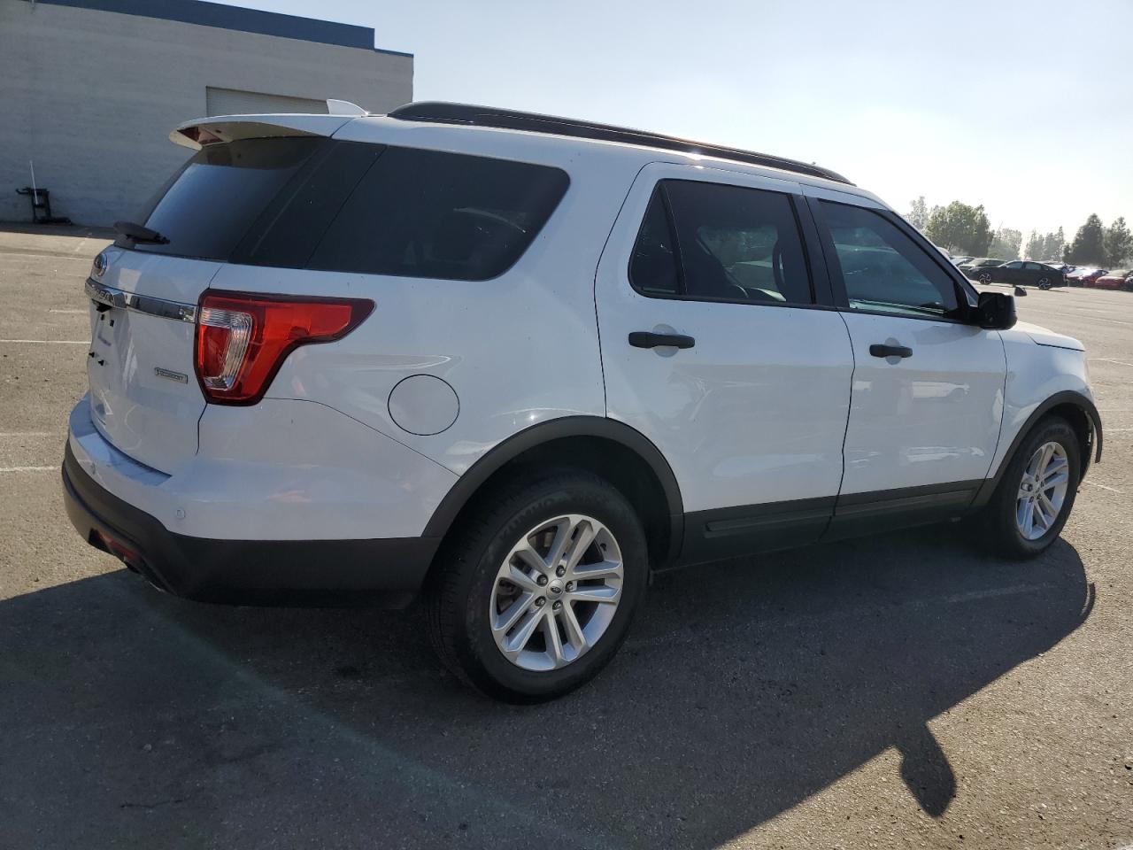 2016 Ford Explorer VIN 1FM5K7BH4GGB72718 Copart auction photo, front end damage thumbnail 3