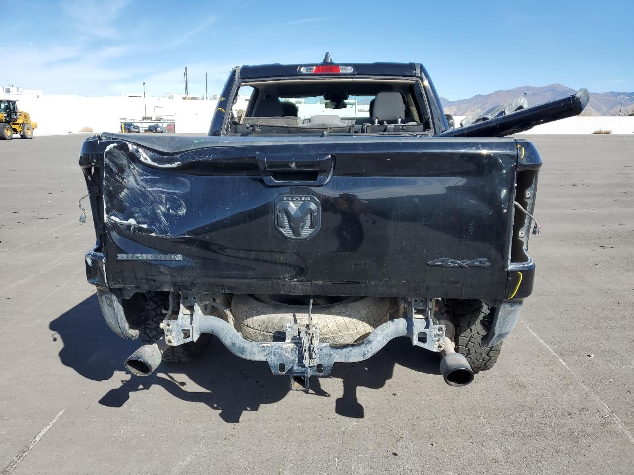 2019 RAM 1500 VIN 1C6SRFFTXKN538981 Copart auction photo, rear end damage thumbnail 6