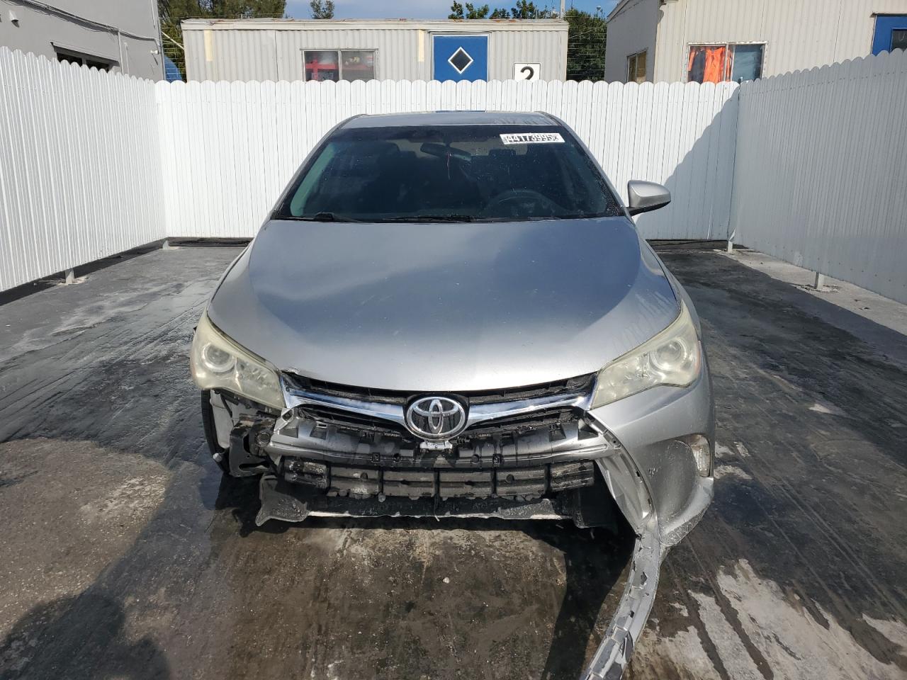 2016 Toyota Camry VIN 4T4BF1FK6GR545937 Copart auction photo, front end / side damage thumbnail 5