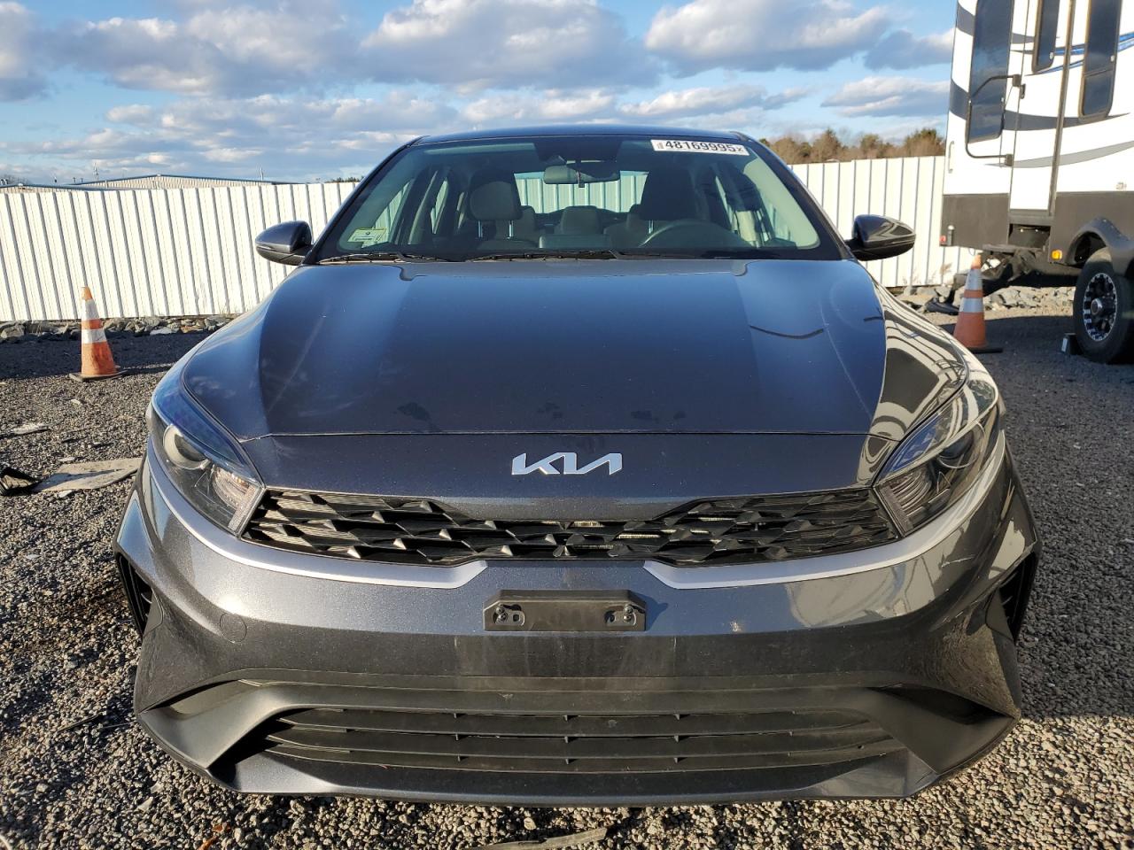 2023 KIA Forte VIN 3KPF24AD5PE663000 Copart auction photo, rear end / minor dent/scratches damage thumbnail 5