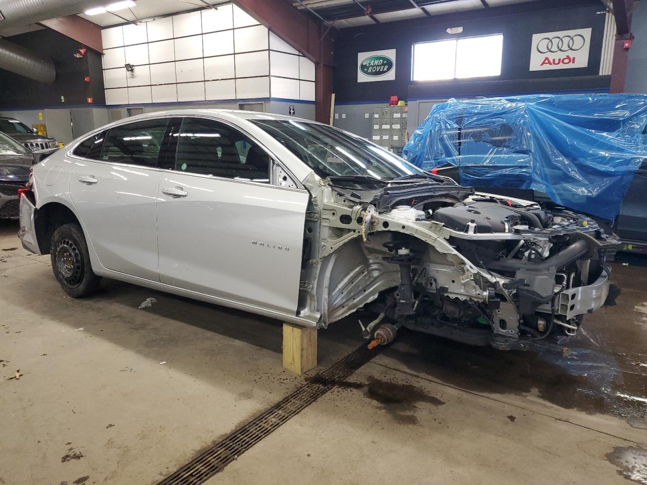2022 Chevrolet Malibu VIN 1G1ZD5ST3NF112529 Copart auction photo, all over / stripped damage thumbnail 4