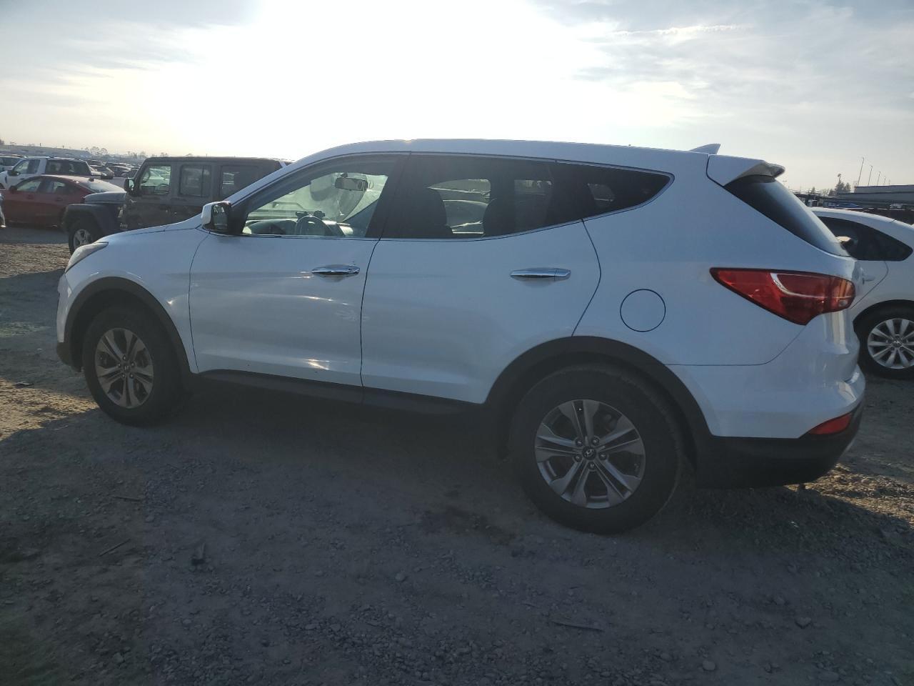2016 Hyundai Santa Fe VIN 5XYZT3LB4GG317572 Copart auction photo, front end / side damage thumbnail 2