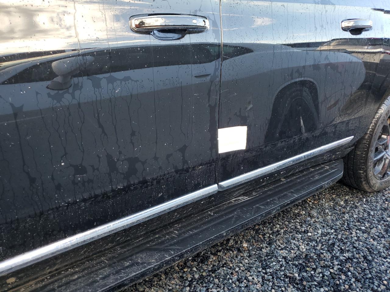 2022 GMC Yukon VIN 1GKS1GKDXNR351617 Copart auction photo, water/flood damage thumbnail 13