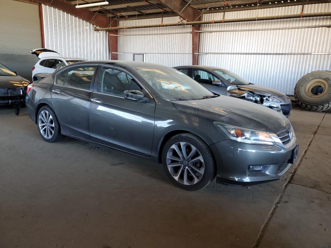 2015 Honda Accord VIN 1HGCR2F54FA117991 Copart auction photo, rear end / side damage thumbnail 4