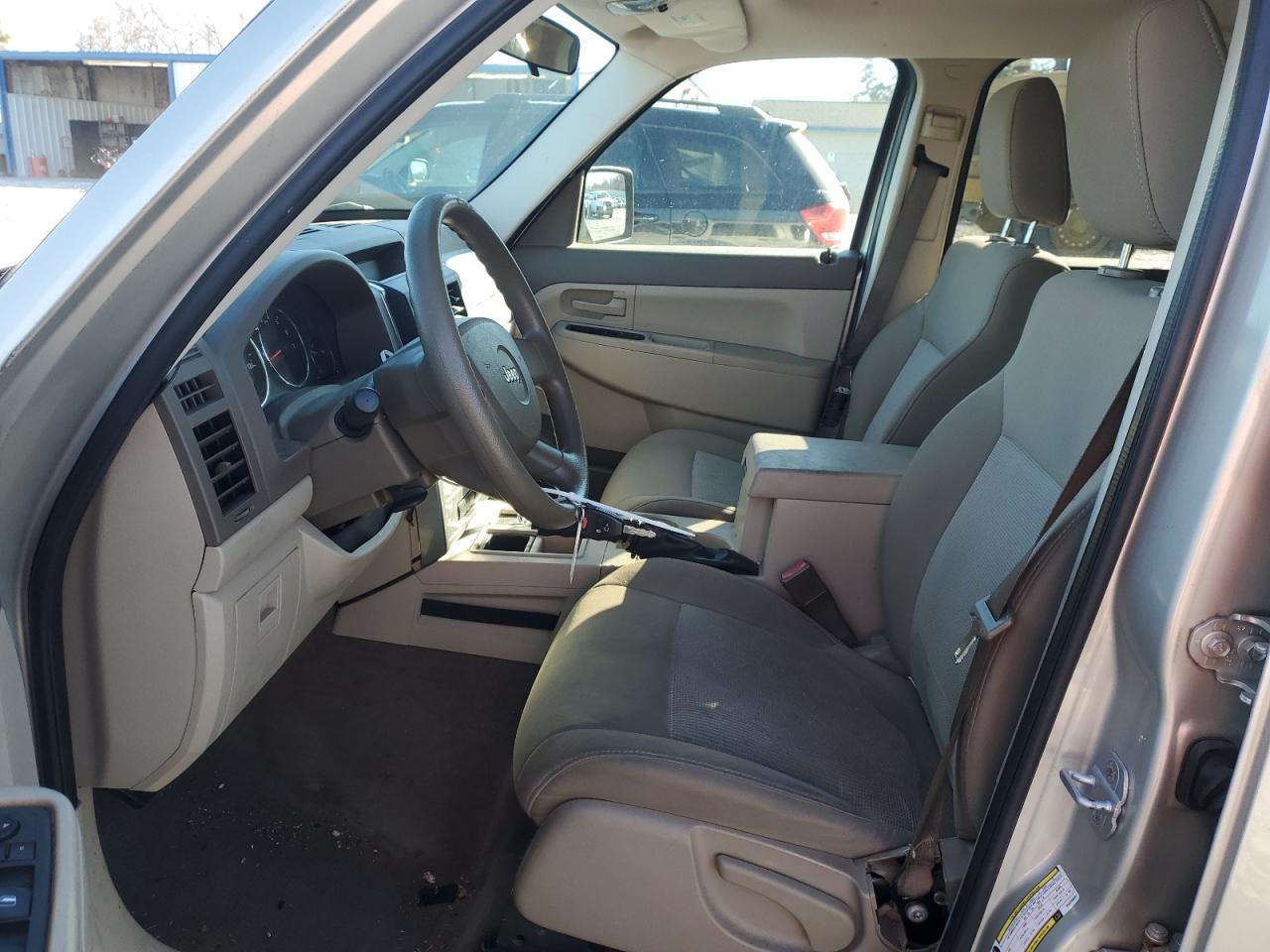 2008 Jeep Liberty (North America) VIN 1J8GP28K18W288561 Copart auction photo, all over damage thumbnail 7