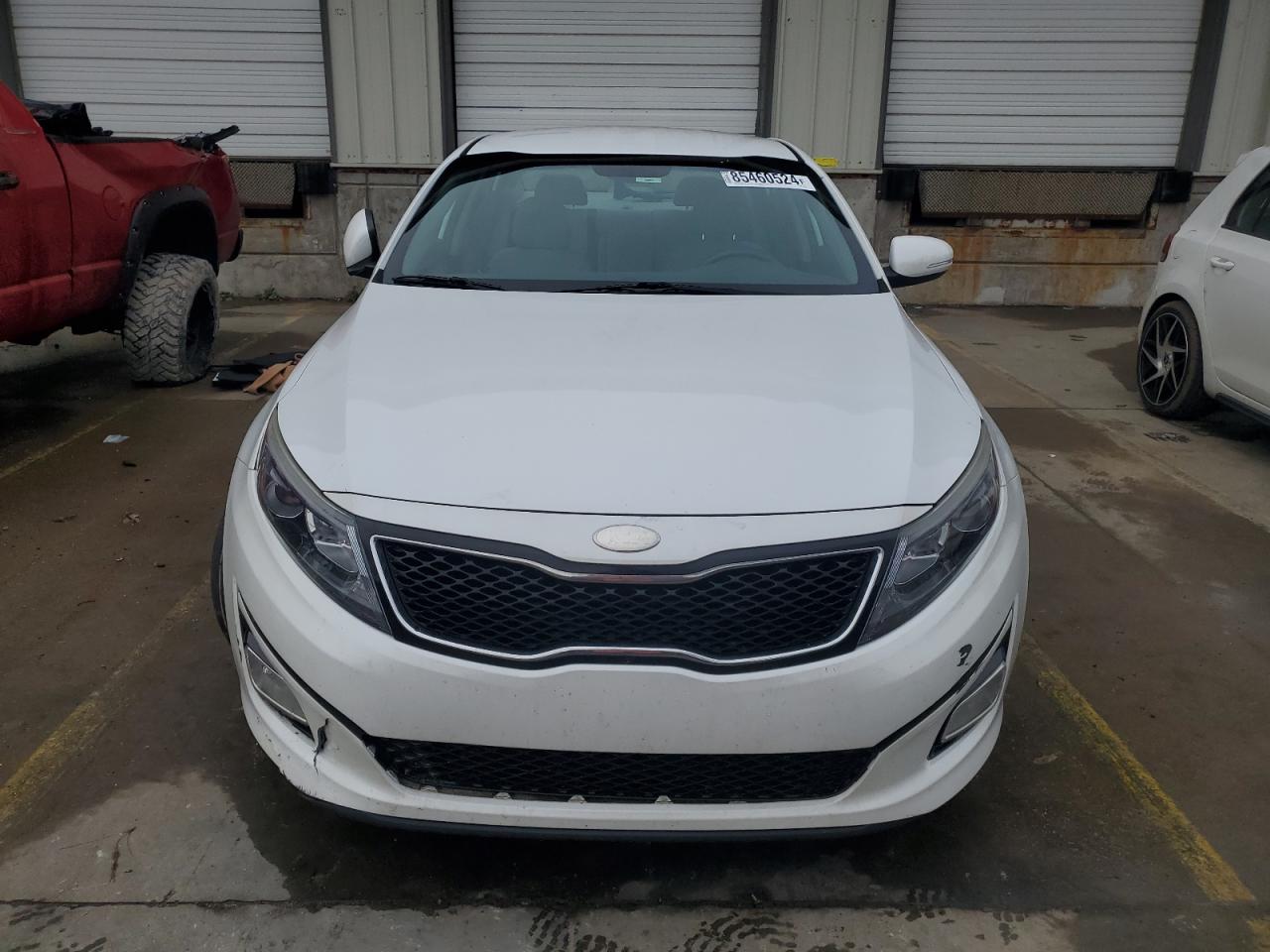 2015 KIA Optima VIN 5XXGM4A74FG378092 Copart auction photo, vandalism damage thumbnail 5