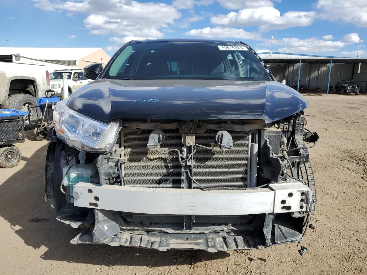 2016 Toyota Highlander VIN 5TDBKRFH2GS330914 Copart auction photo, side / all over damage thumbnail 5