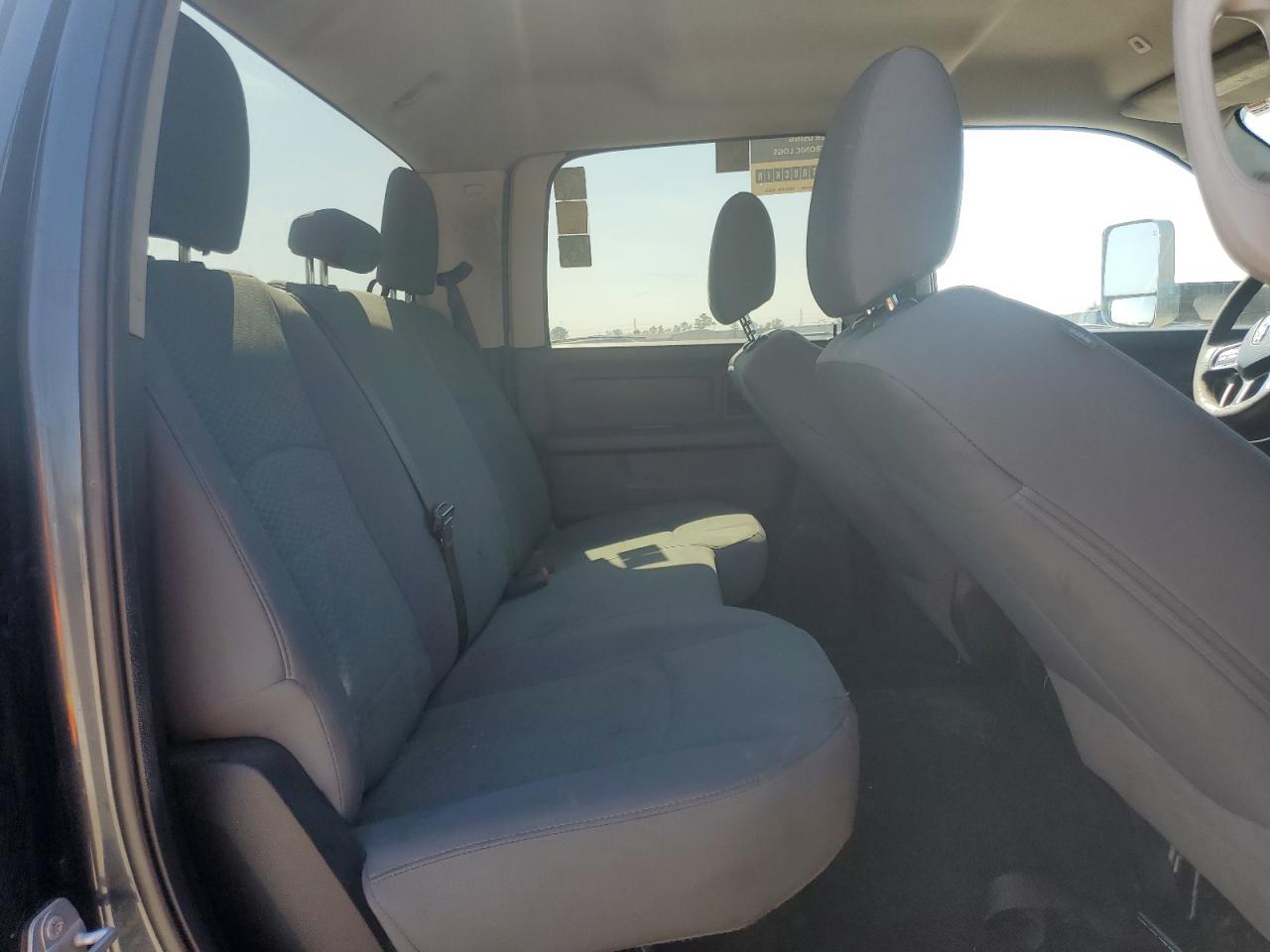 2018 RAM 3500 VIN 3C63RRGLXJG143887 Copart auction photo, rear end / front end damage thumbnail 10