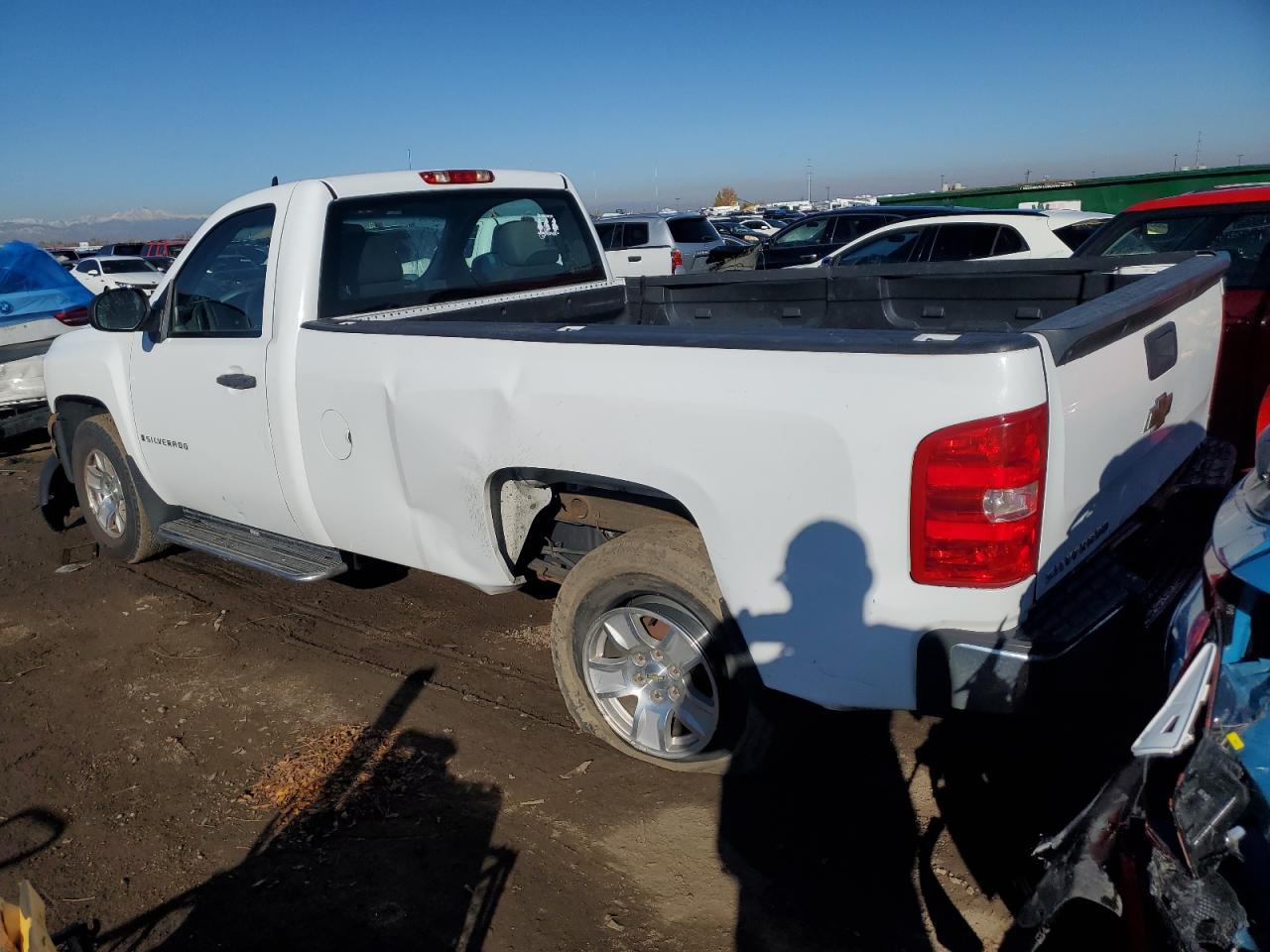 2009 Chevrolet Silverado VIN 1GCEC14X39Z106008 Copart auction photo, side / front end damage thumbnail 2