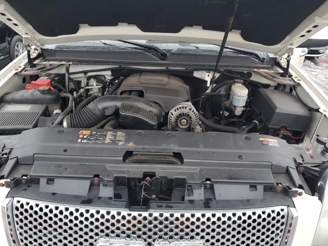 2013 GMC Yukon VIN 1GKS2MEFXDR370143 Copart auction photo, front end / undercarriage damage thumbnail 12