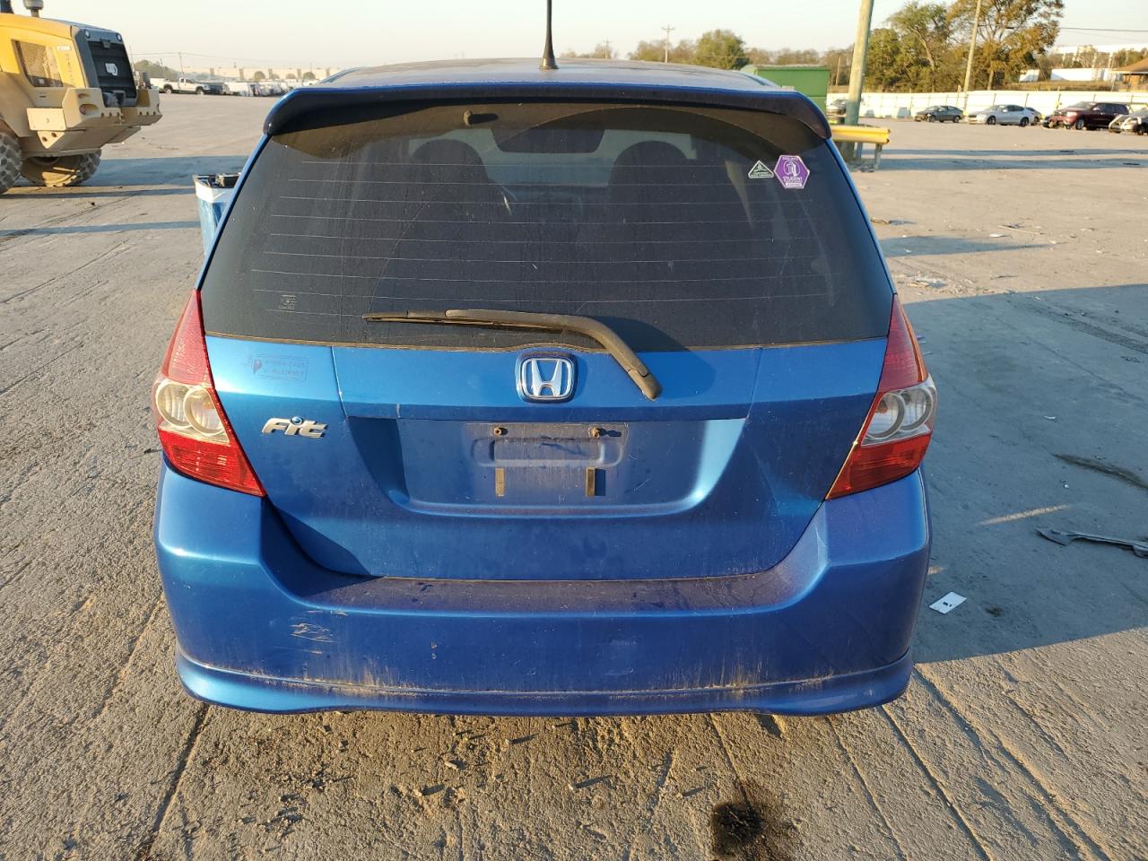 2008 Honda Fit VIN JHMGD38628S015983 Copart auction photo, front end / side damage thumbnail 6