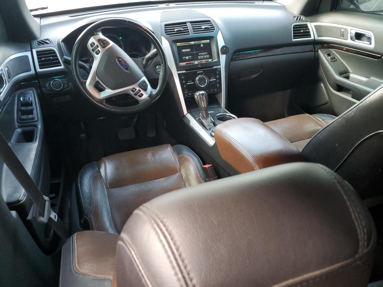 2011 Ford Explorer VIN 1FMHK8F88BGA56802 Copart auction photo, minor dent/scratches damage thumbnail 8