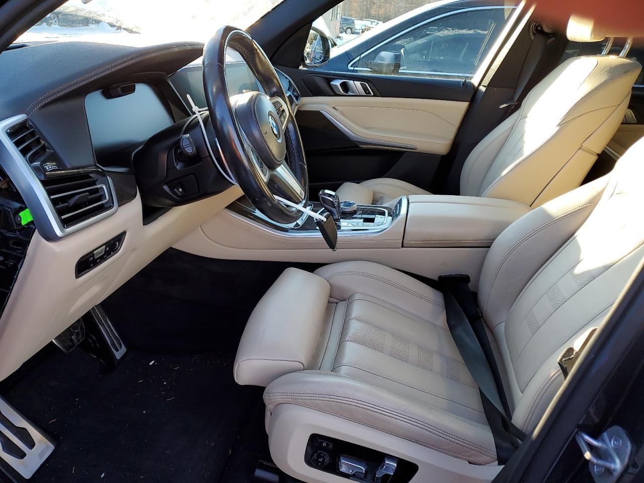 2022 BMW X5 VIN 5UXCR6C08N9K19999 Copart auction photo, undercarriage / minor dent/scratches damage thumbnail 7
