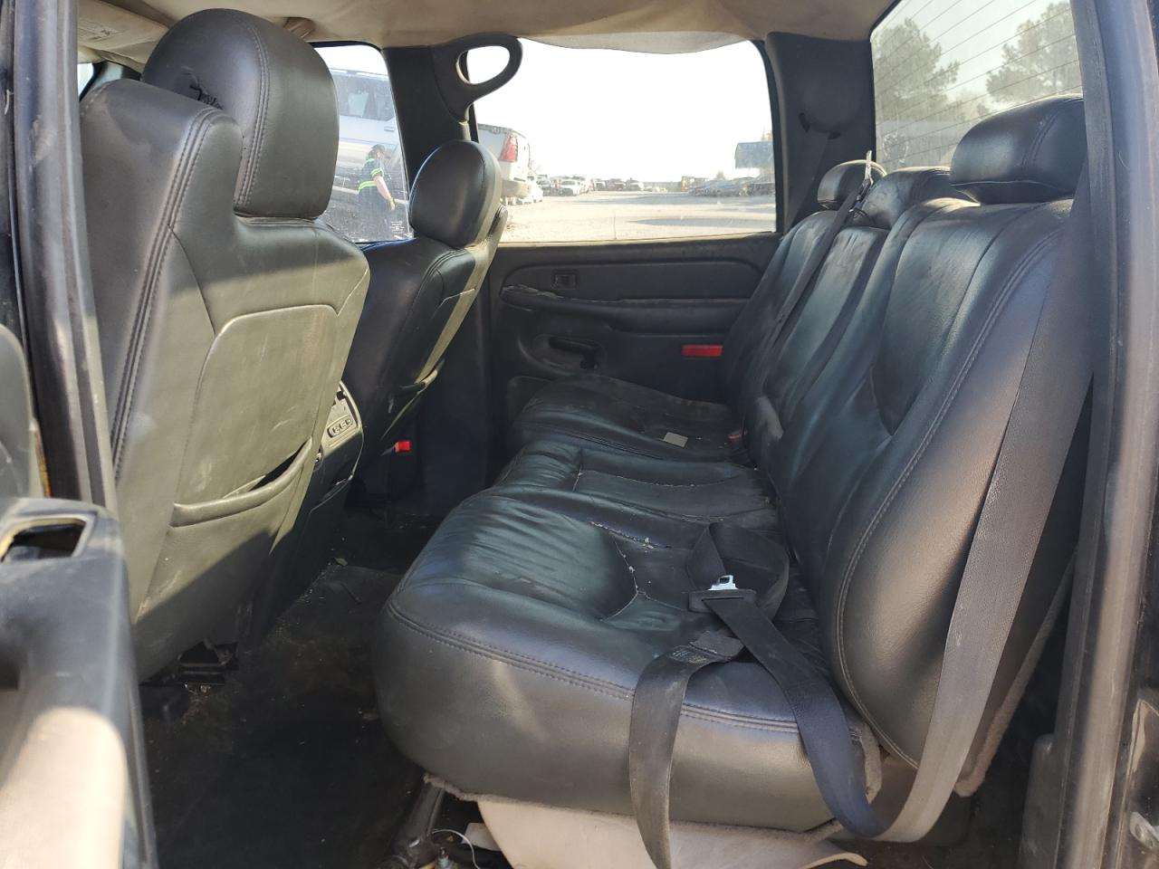 2004 GMC Sierra VIN 2GTEK13T541370088 Copart auction photo, side / rear end damage thumbnail 11