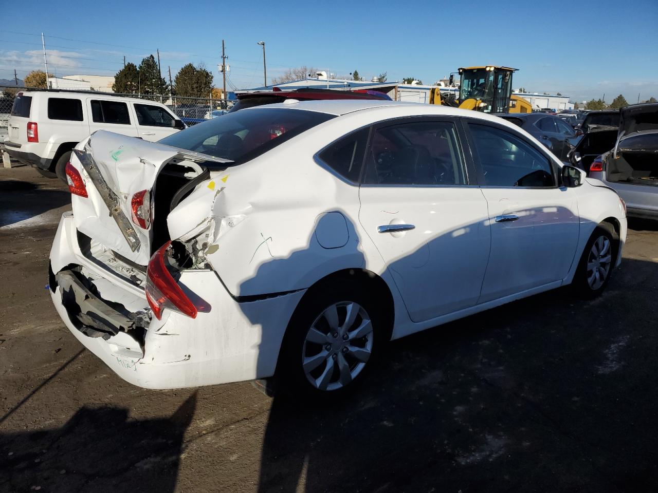 2015 Nissan Sentra VIN 3N1AB7AP1FL635567 Copart auction photo, rear end / front end damage thumbnail 3