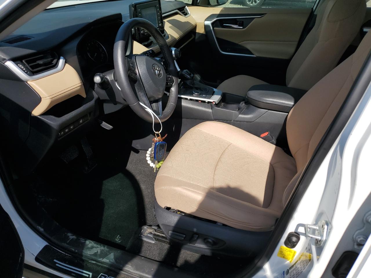 2020 Toyota RAV 4 VIN 4T3R6RFV9LU002262 Copart auction photo, all over damage thumbnail 7