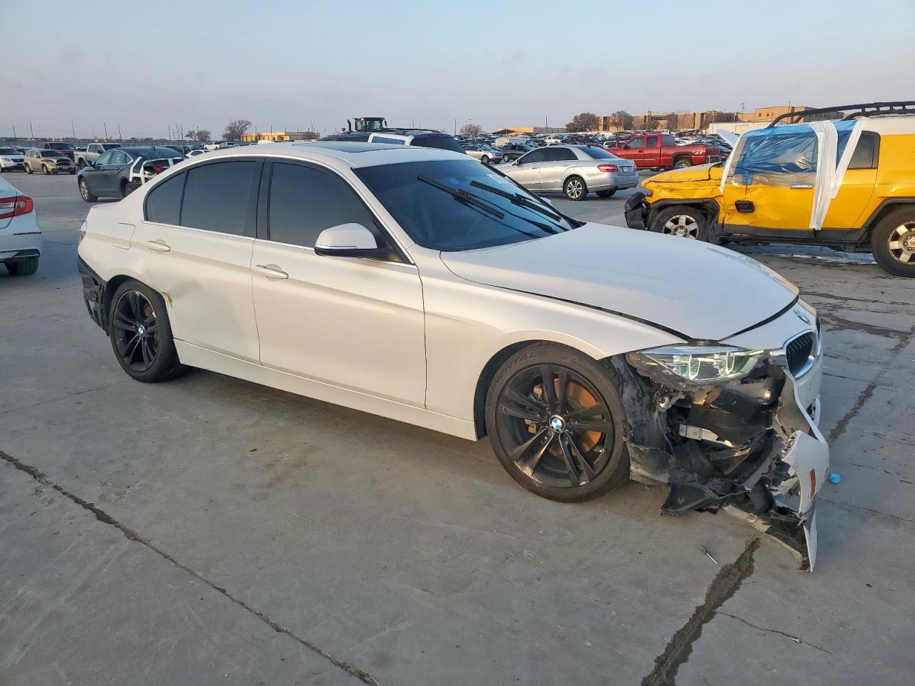 2018 BMW 3er VIN WBA8B9G50JNU57475 Copart auction photo, rear end / front end damage thumbnail 4