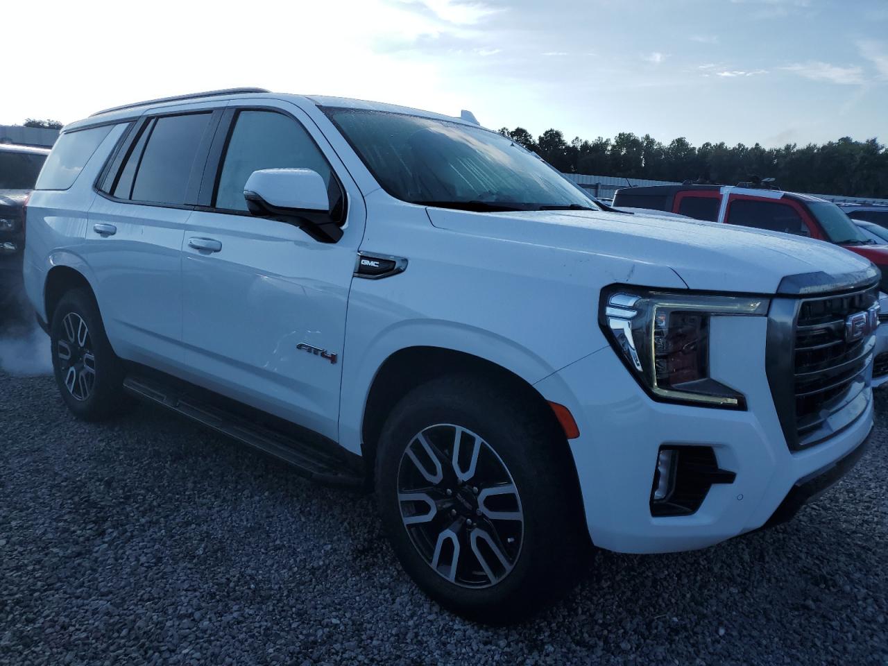 2021 GMC Yukon VIN 1GKS2CKD6MR315346 Copart auction photo, water/flood / minor dent/scratches damage thumbnail 4
