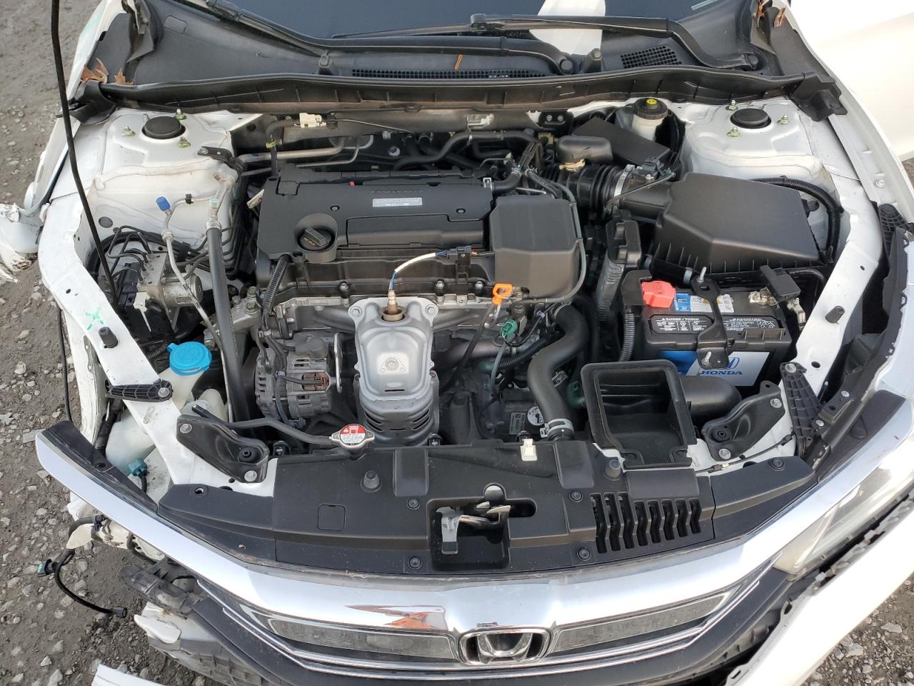 2016 Honda Accord VIN 1HGCR2F33GA088564 Copart auction photo, front end / minor dent/scratches damage thumbnail 11