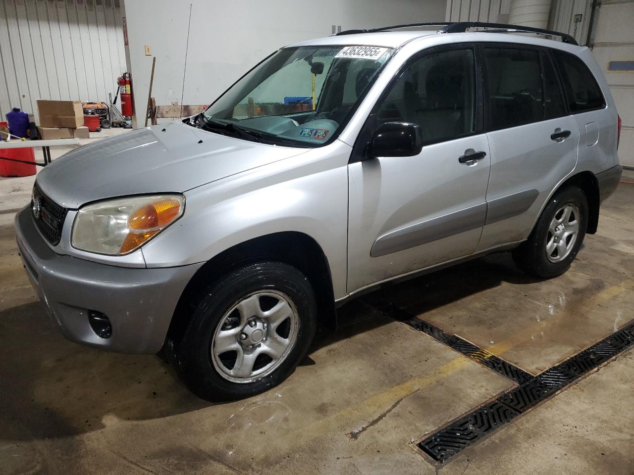 2005 Toyota RAV 4 VIN JTEHD20V150063951