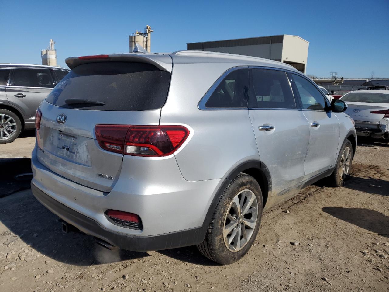 2019 KIA Sorento VIN 5XYPHDA53KG448836 Copart auction photo, front end damage thumbnail 3