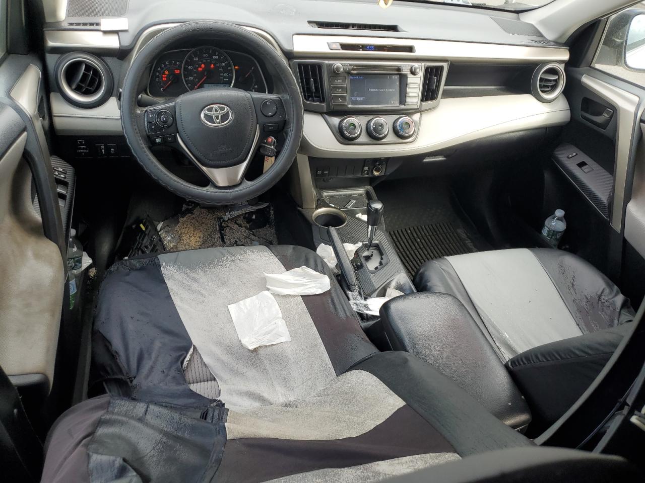 2015 Toyota RAV 4 VIN 2T3BFREV2FW348581 Copart auction photo, front end / side damage thumbnail 8