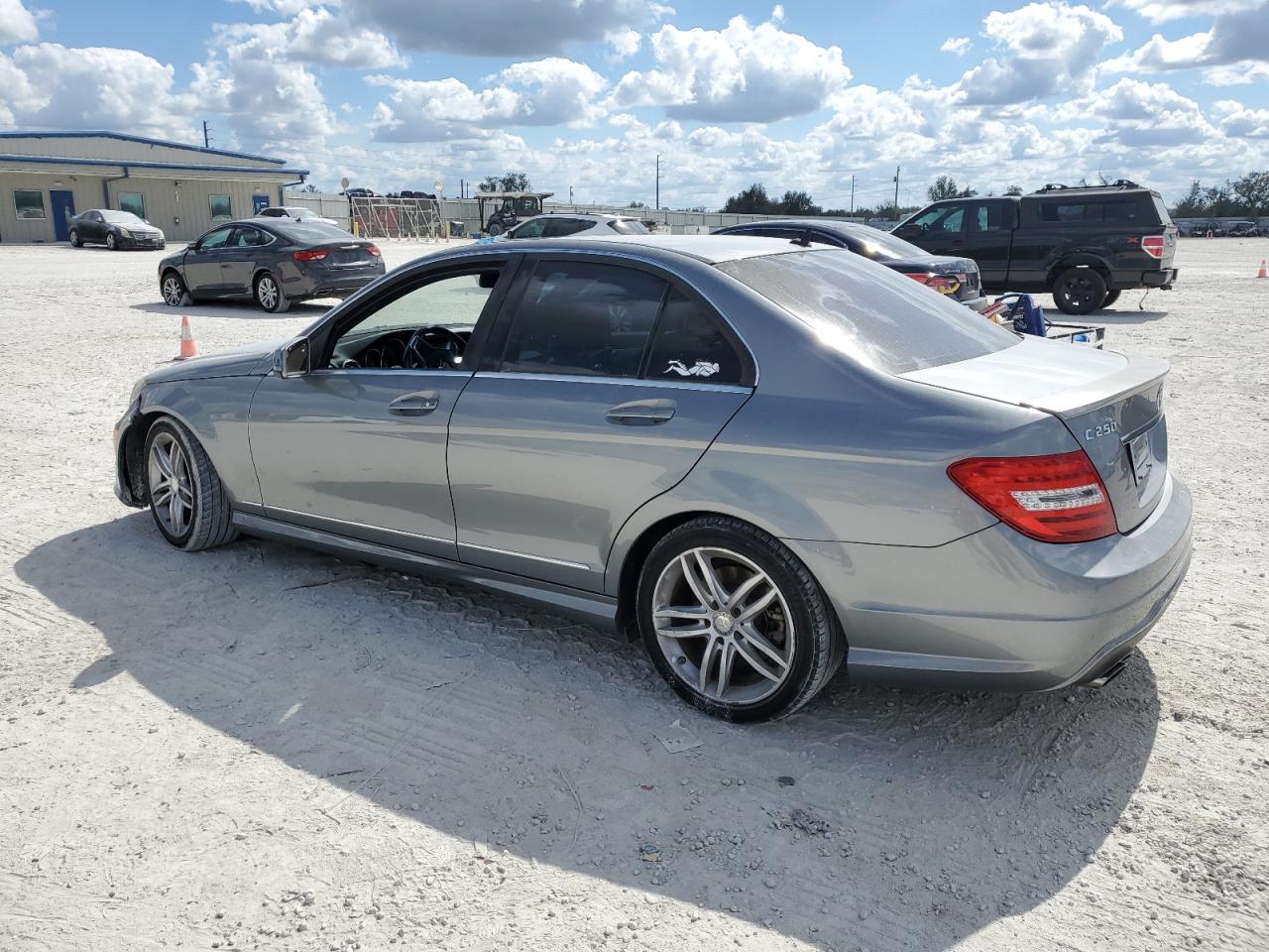 2014 Mercedes-Benz C-klasse VIN WDDGF4HB0EA958573 Copart auction photo, front end damage thumbnail 2