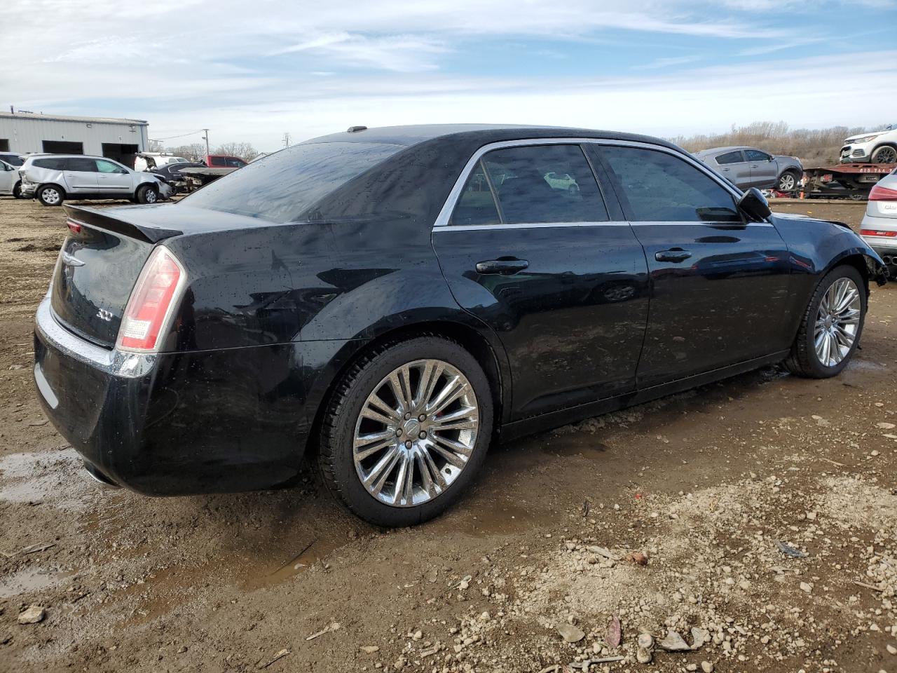 2013 Chrysler 300 VIN 2C3CCAAG2DH504013 Copart auction photo, front end / side damage thumbnail 3
