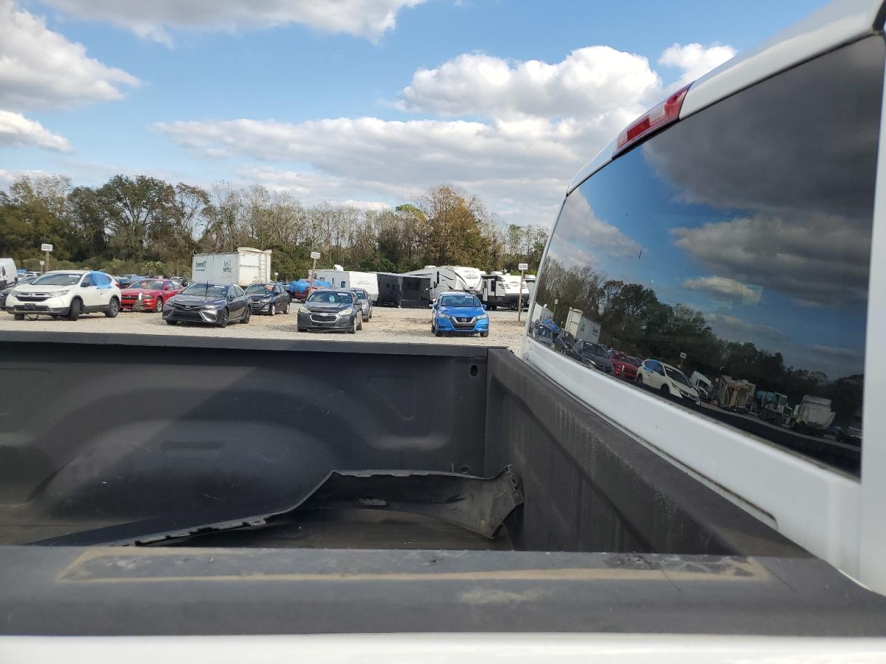 2014 RAM 1500 VIN 3C6JR7AT3EG176692 Copart auction photo, front end damage thumbnail 10