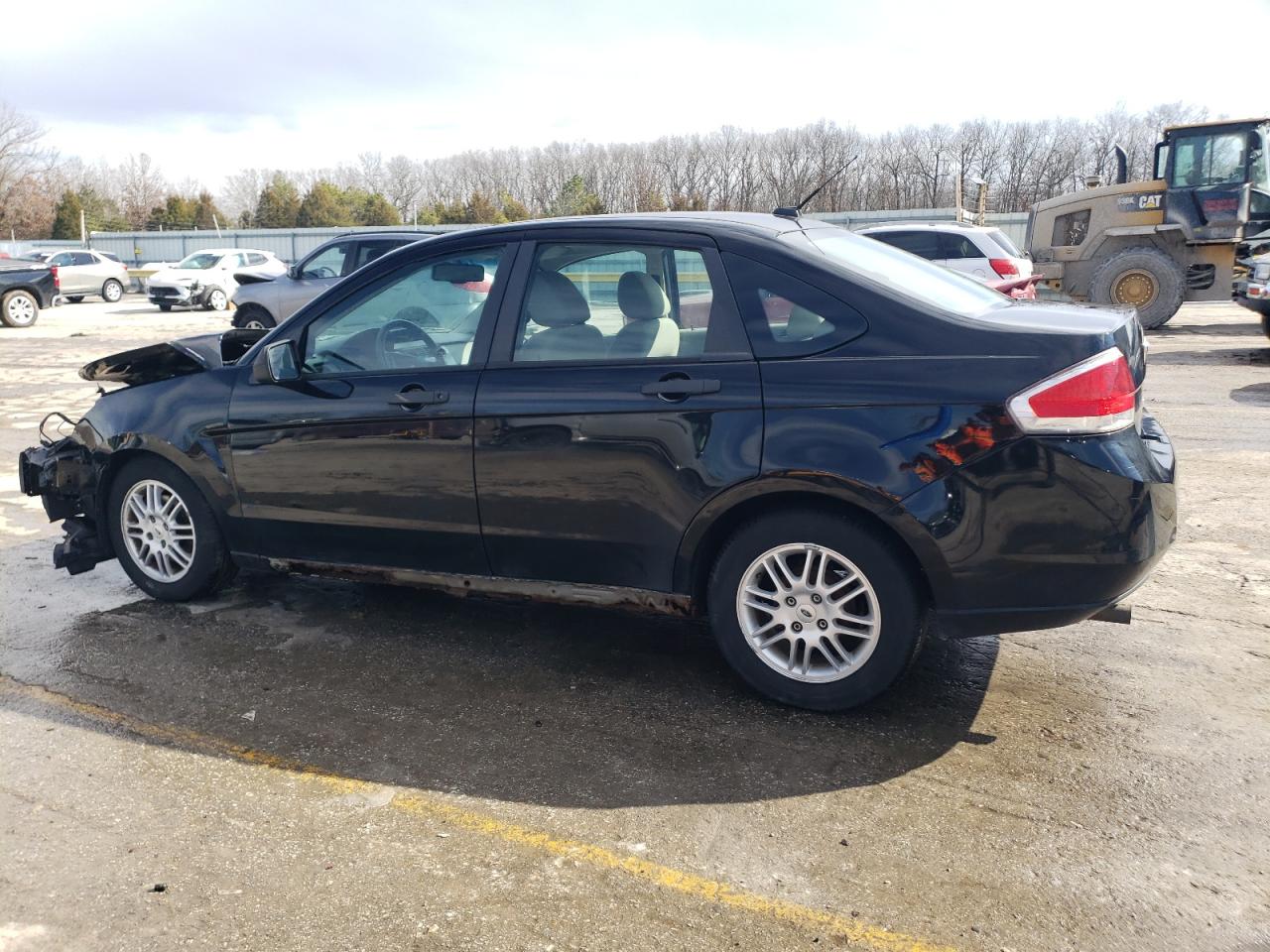 2011 Ford Focus VIN 1FAHP3FN8BW132139 Copart auction photo, front end / hail damage thumbnail 2
