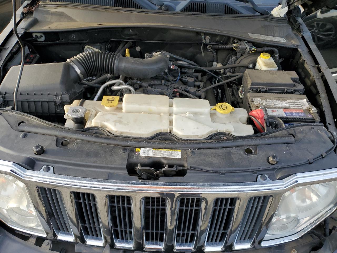2010 Jeep Liberty (North America) VIN 1J4PN5GK3AW170513 Copart auction photo, front end / undercarriage damage thumbnail 12
