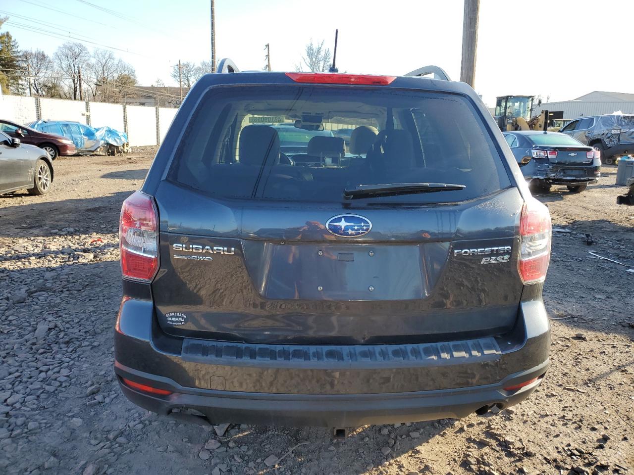 2015 Subaru Forester VIN JF2SJADC3FH445408 Copart auction photo, front end / side damage thumbnail 6