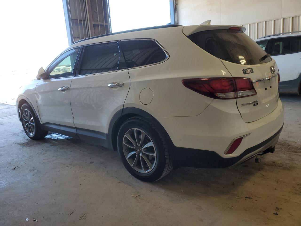 2019 Hyundai Santa Fe VIN KM8SM4HF4KU309345 Copart auction photo, water/flood / hail damage thumbnail 2