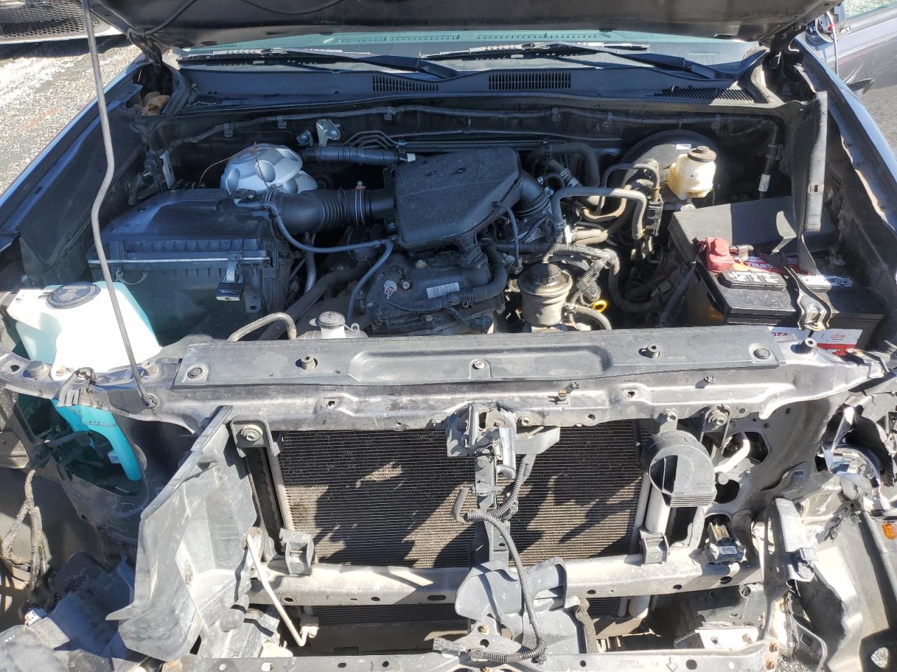 2016 Toyota Tacoma VIN 5TFRX5GN2GX053317 Copart auction photo, front end damage thumbnail 11