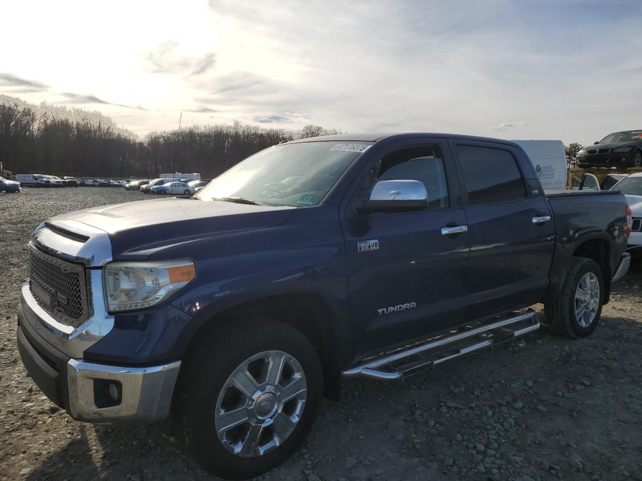 2014 Toyota Tundra VIN 5TFDY5F14EX342038
